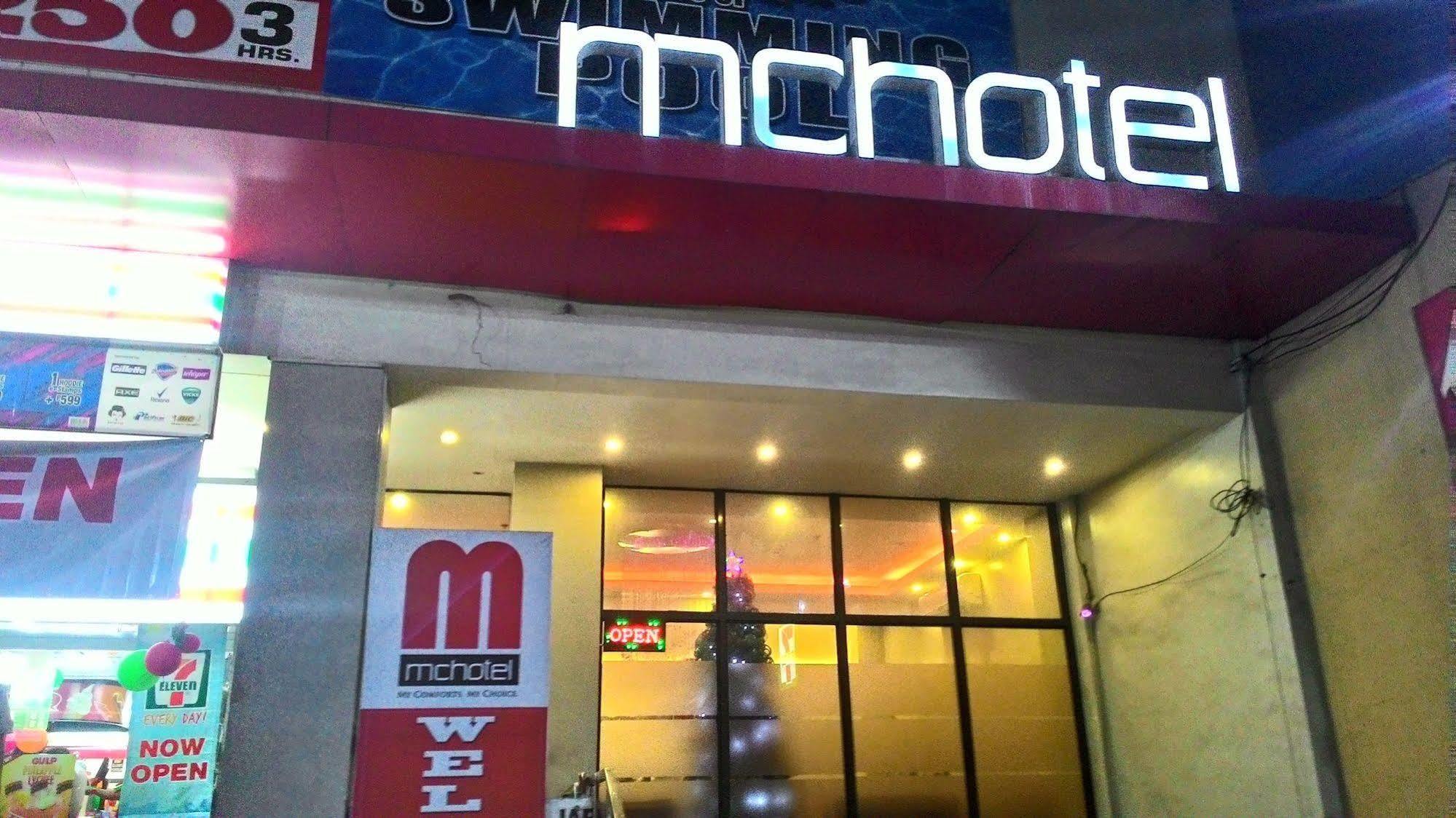 Oyo 637 Fox Hotel Quezon City Extérieur photo